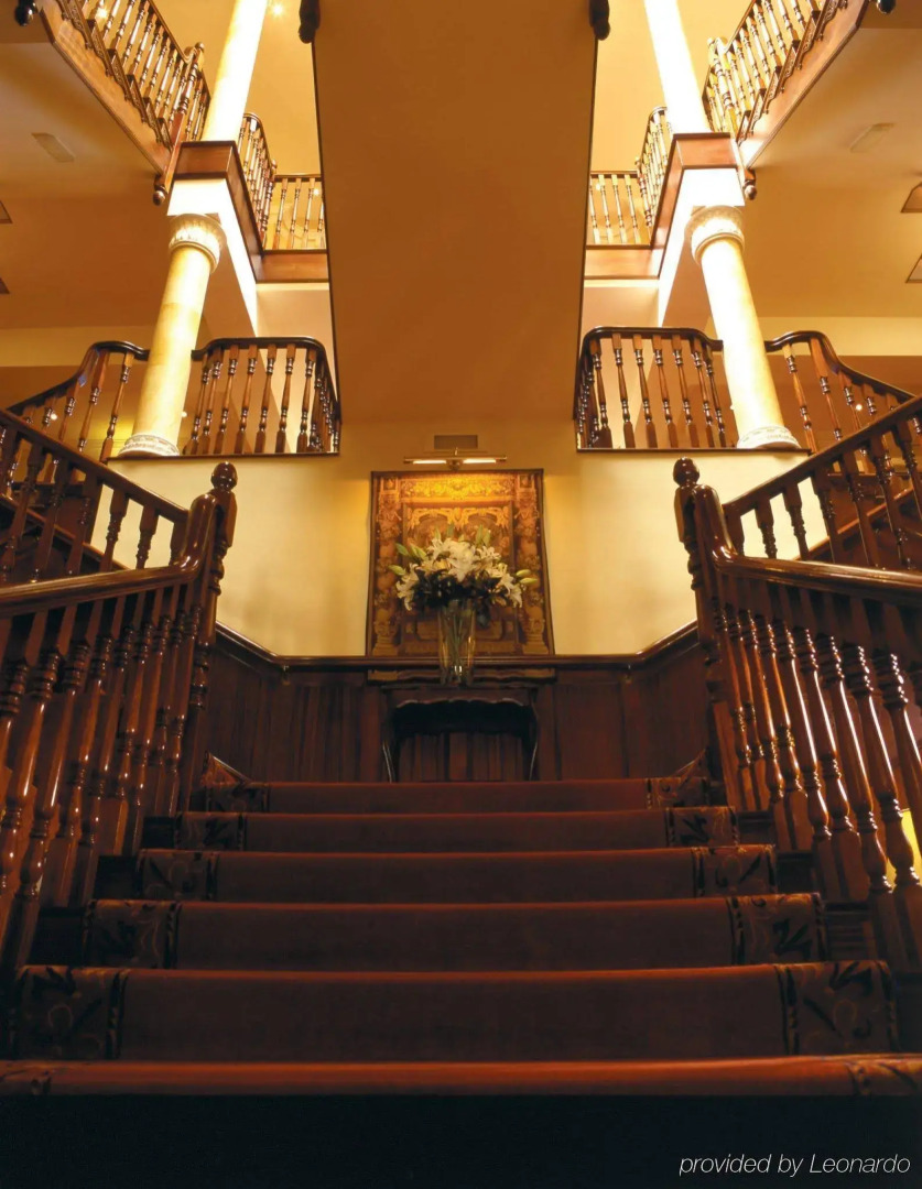 Hayfield Manor Hotel