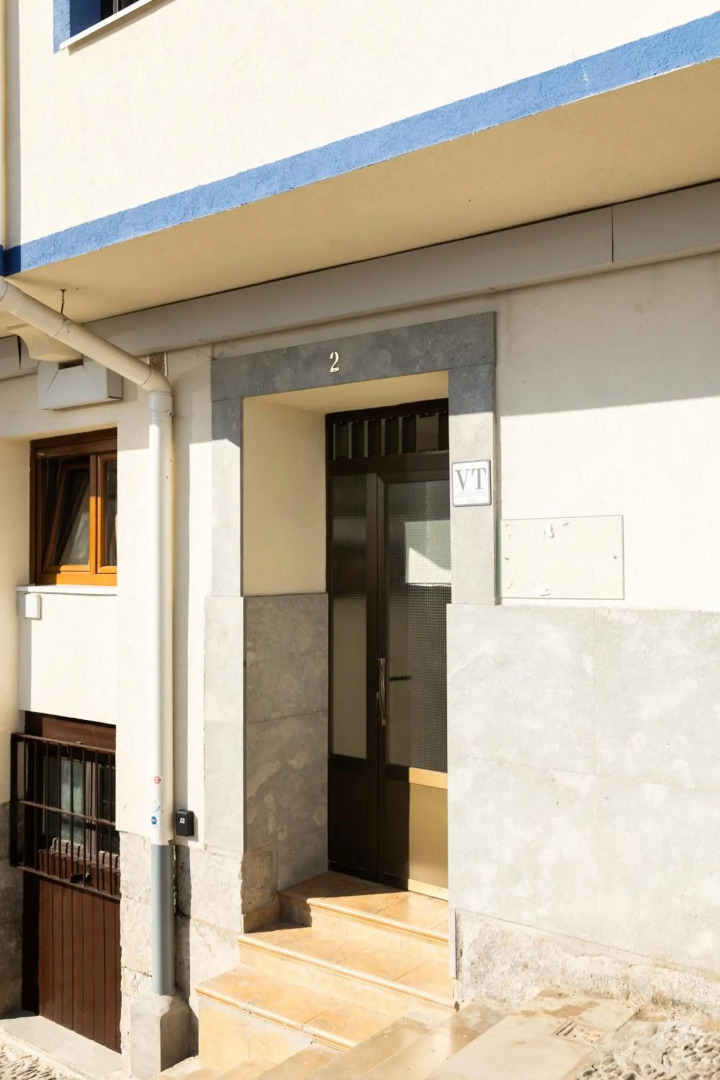 Torrontero con vistas al mar