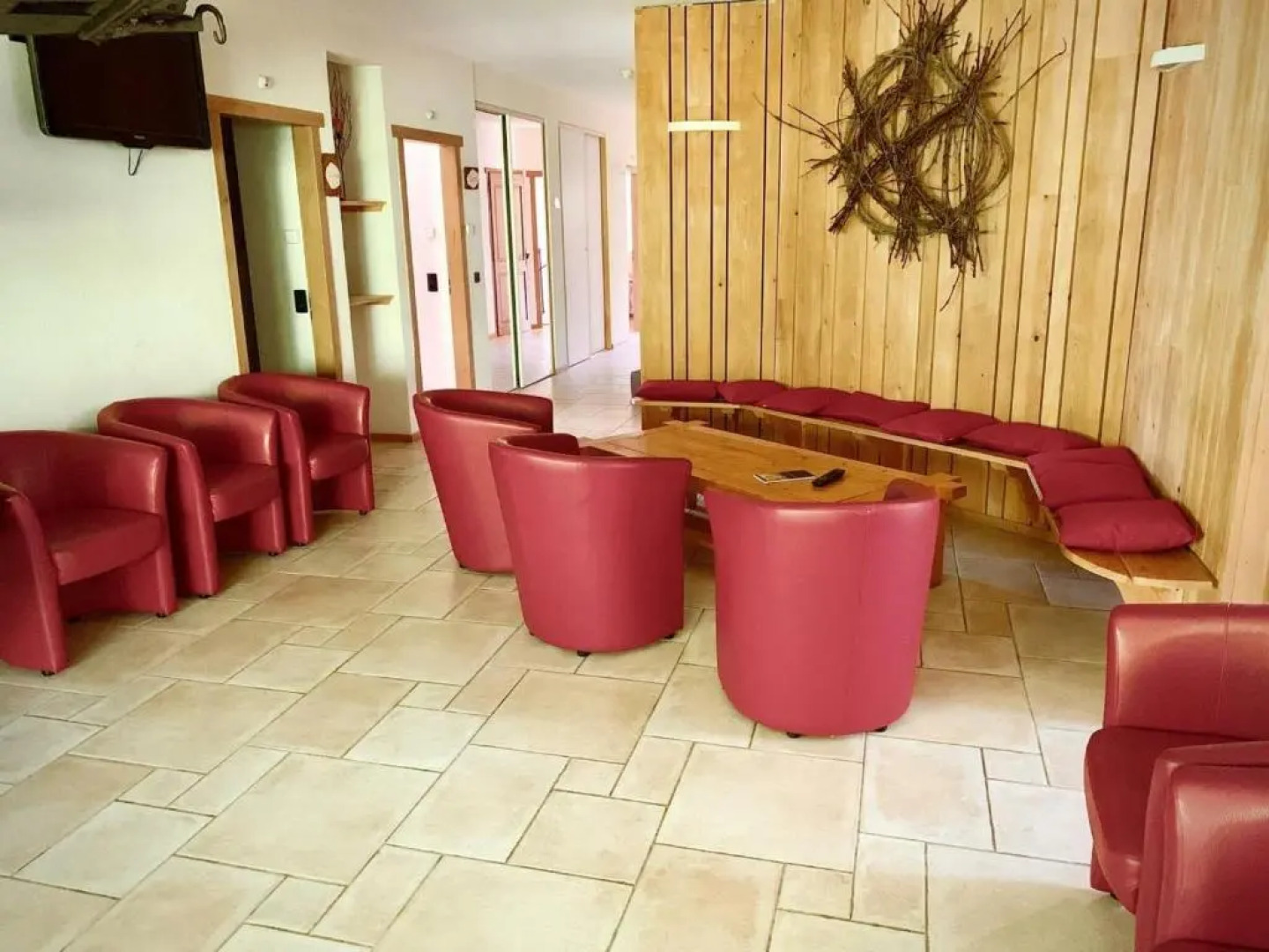 Gîte Bar-sur-Seine, 7 pièces, 26 personnes - FR-1-543-134