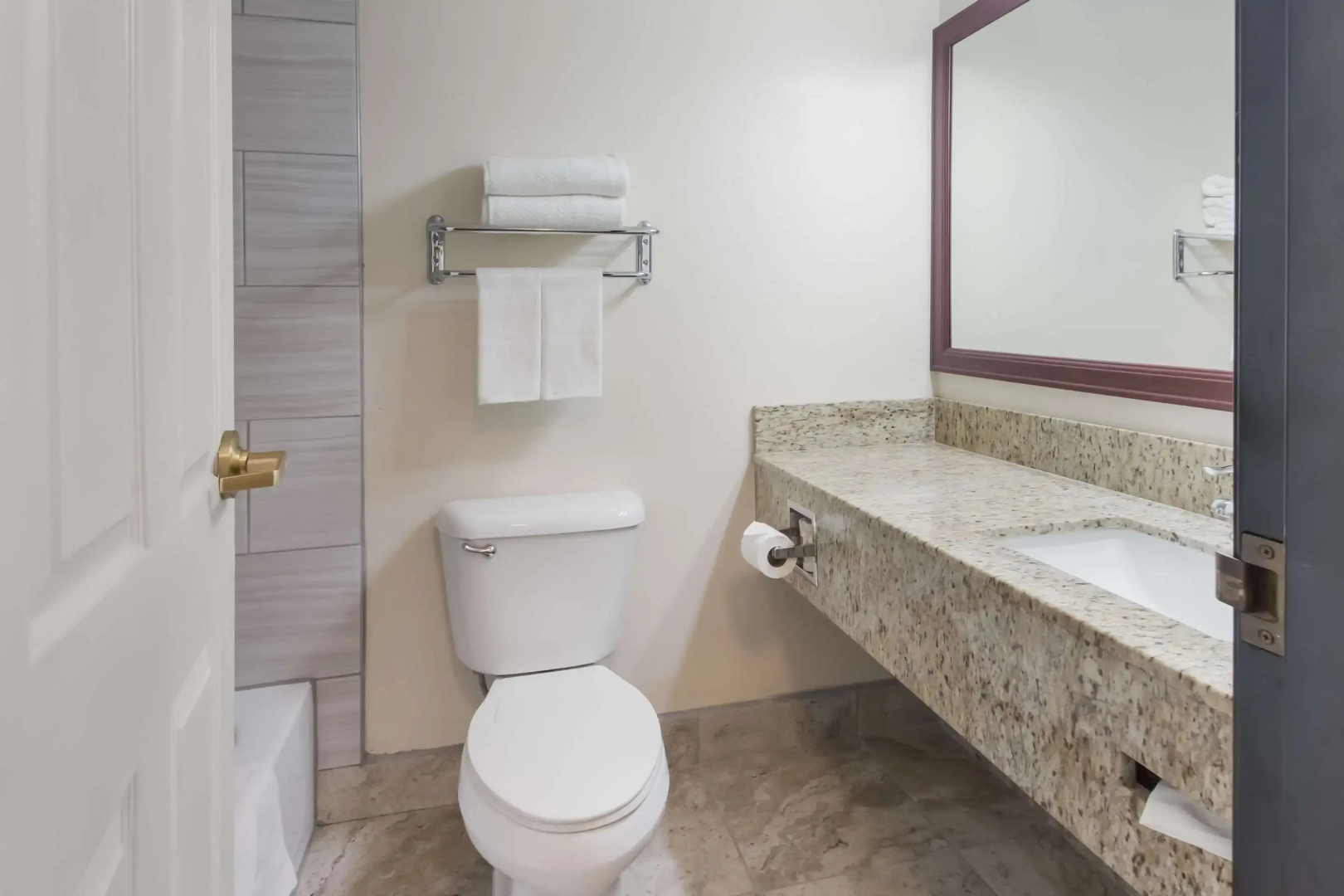 Quality Inn & Suites Salt Lake City Airport West