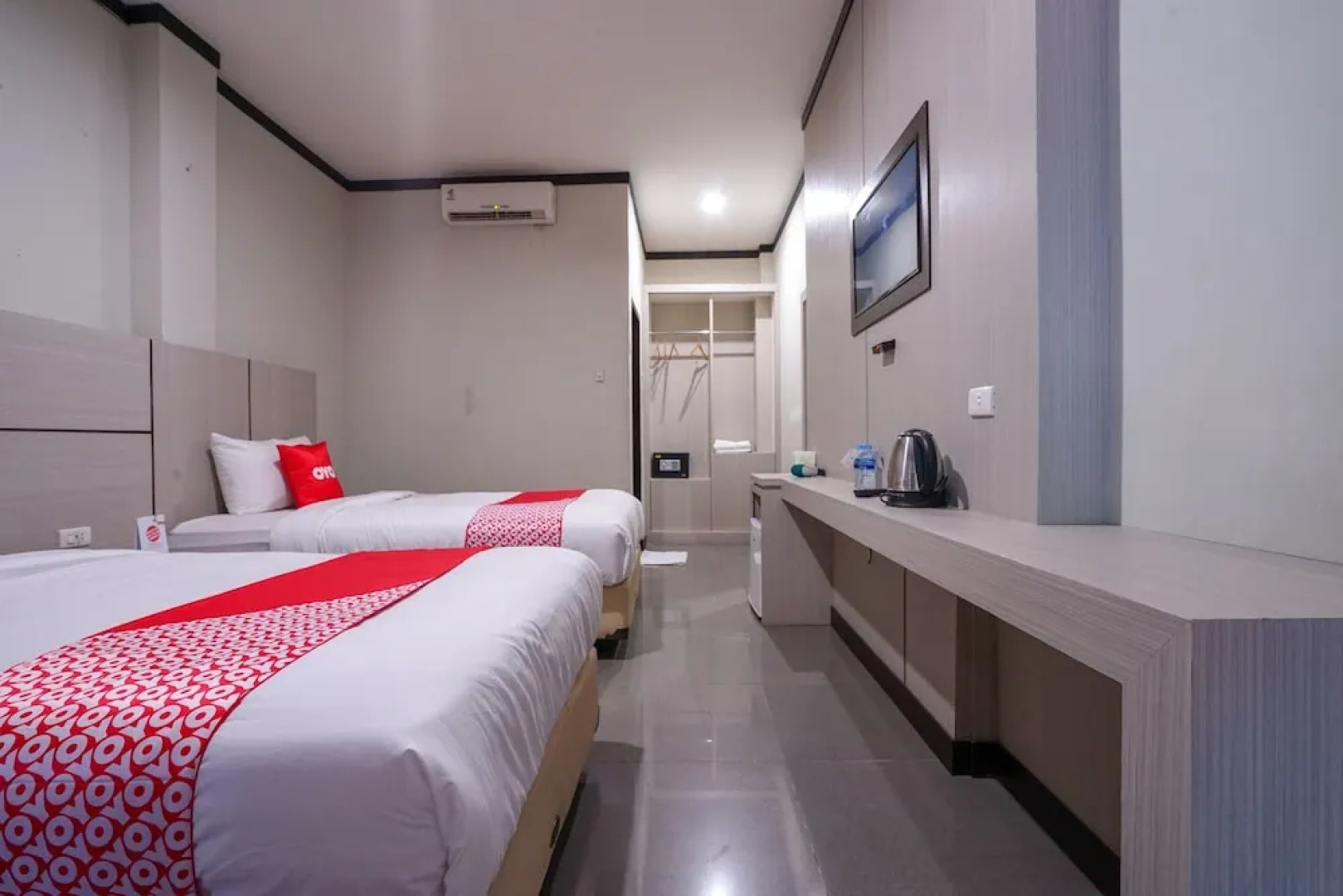 Capital O 2102 Grand Mutiara Hotel