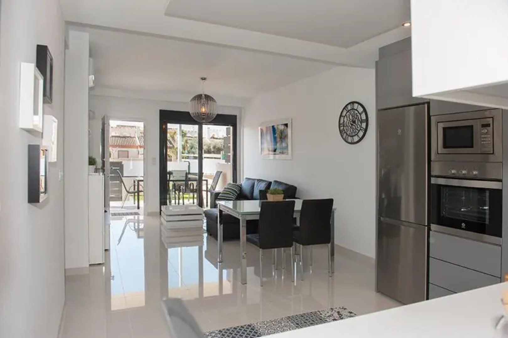 Playa Elisa Bay 108-113