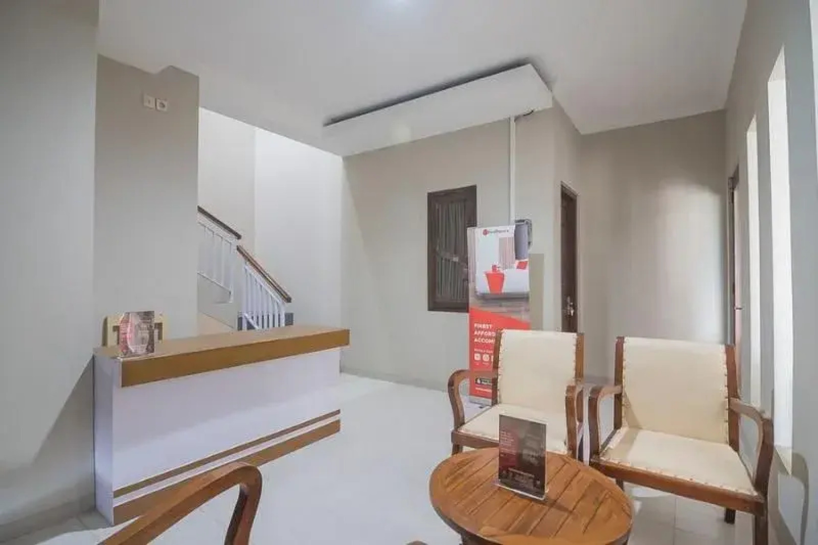 RedDoorz near Ambarukmo Yogyakarta