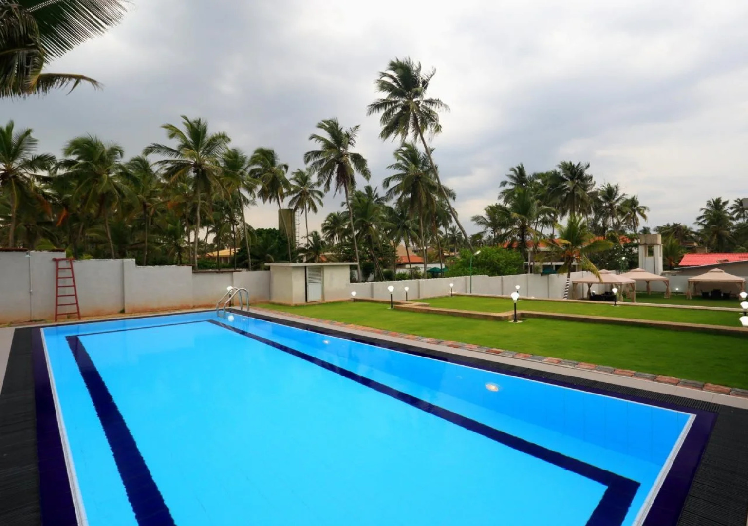 Hamilton Beach Villa