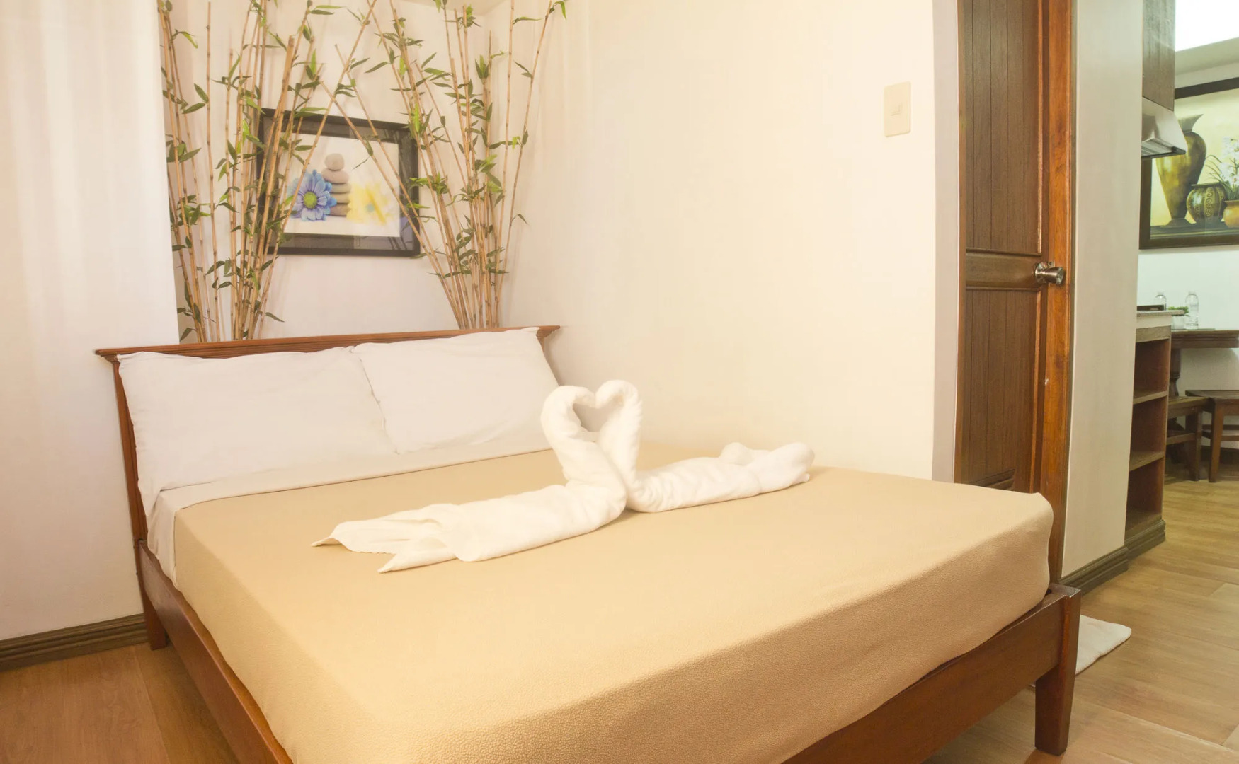 Isabelle Garden Hotel & Suites