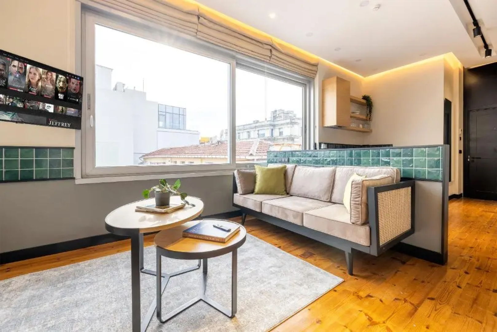 Upside Apartments