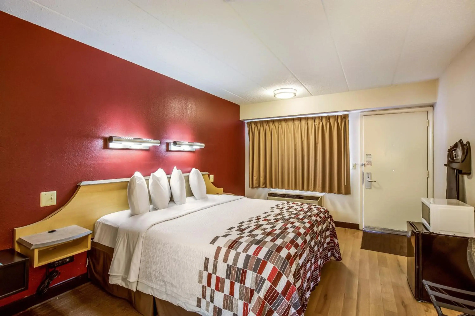 Red Roof Inn Detroit - Plymouth/ Canton