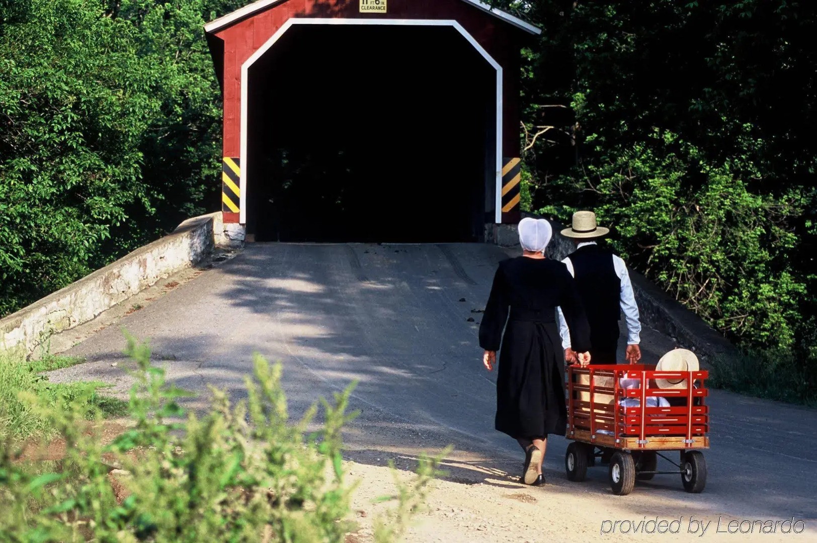 Lancaster Inn and Suites