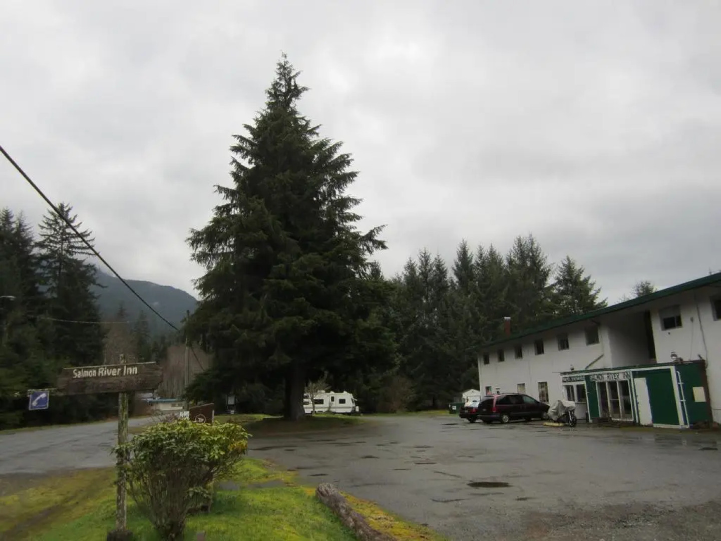 Salmon River Inn