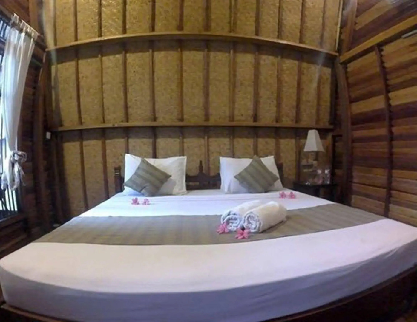 Laguna Gili Beach Resort