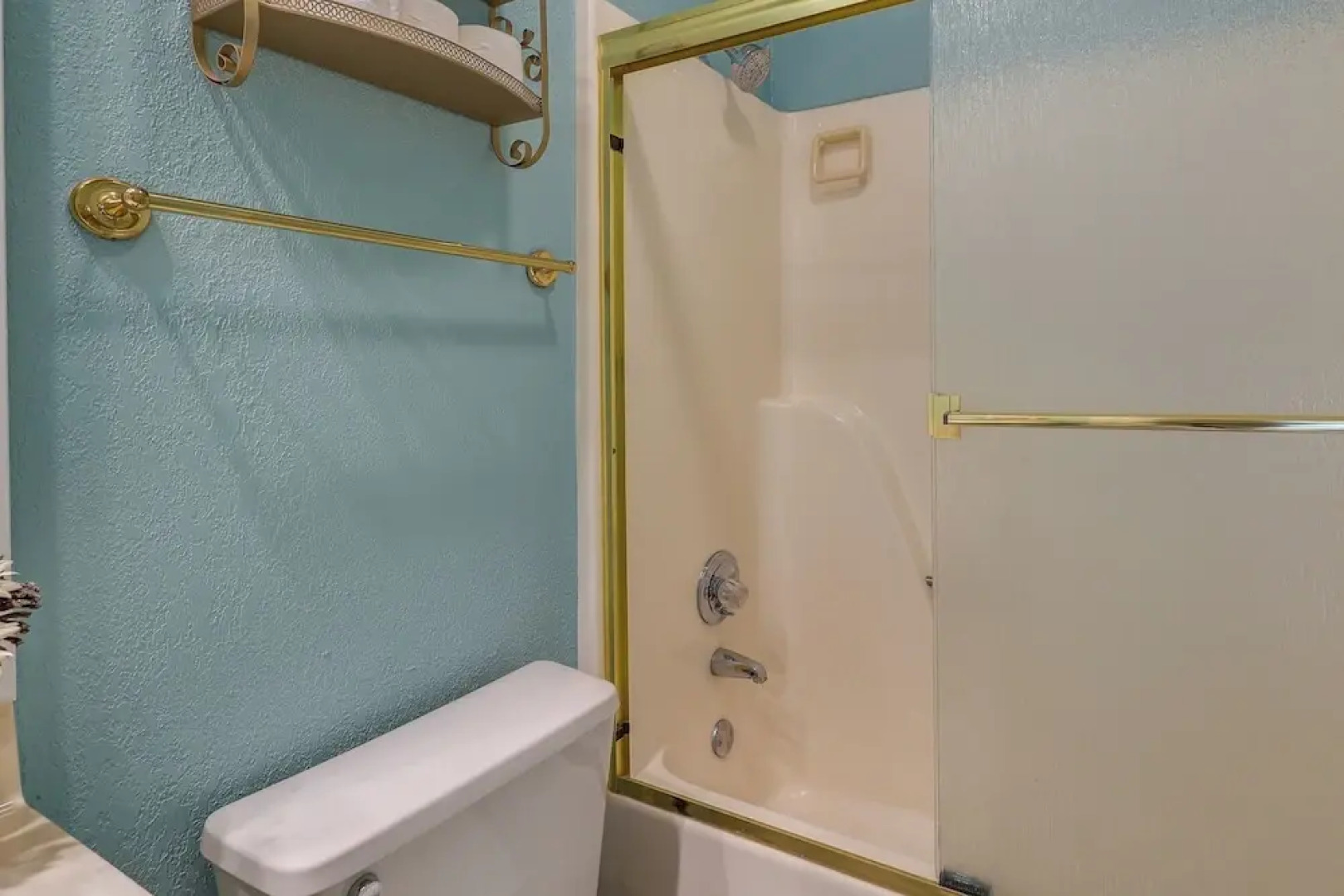 North Bentonville Vacation Rental Near Bike Trails