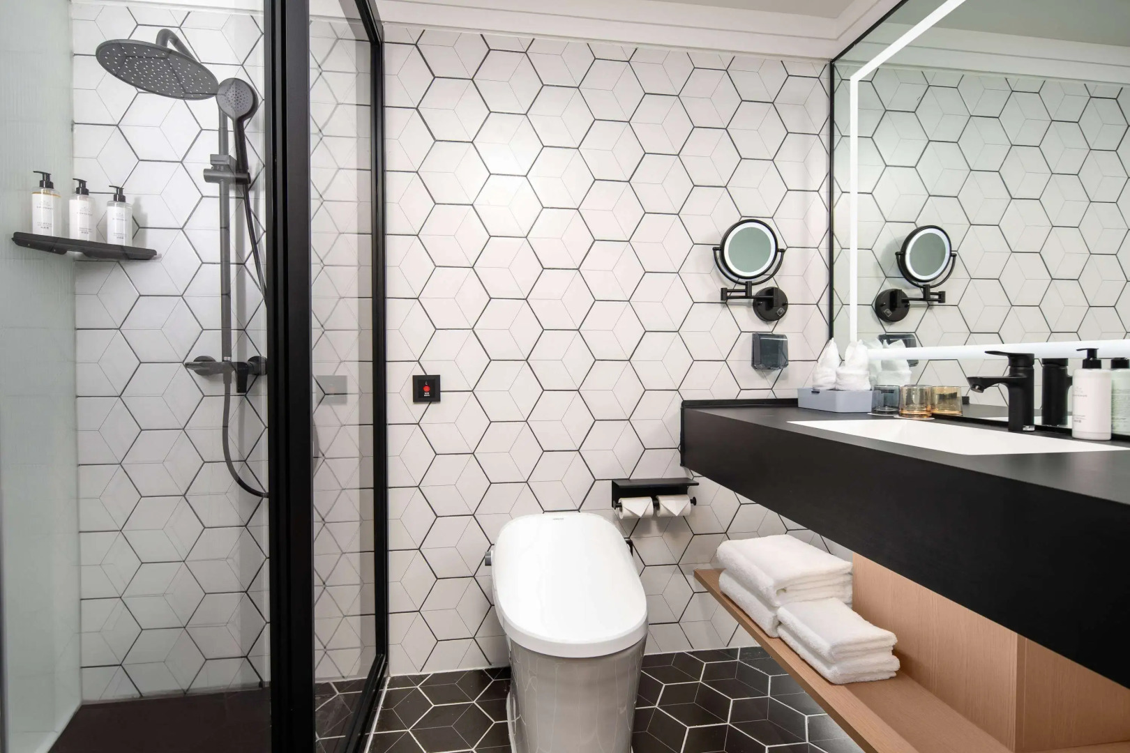 Microtel By Wyndham Handan New Century