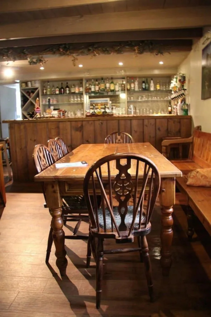 Holly Bush Inn