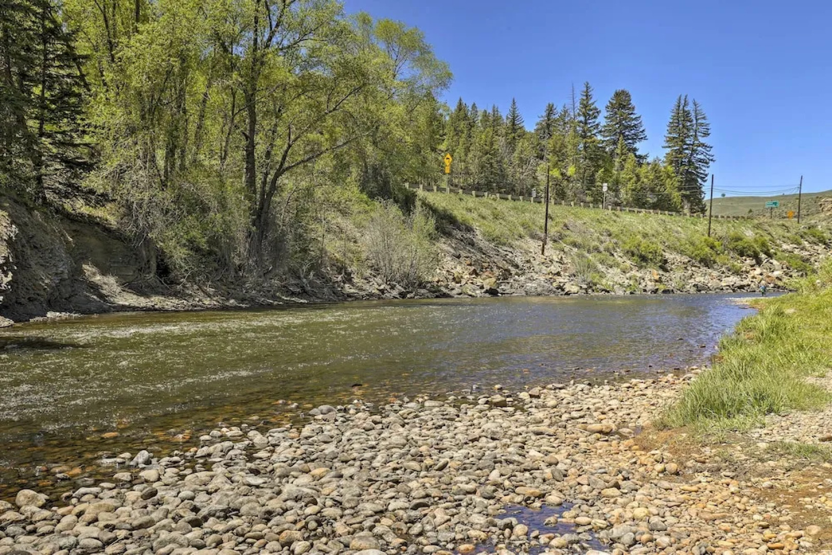 Hot Sulphur Springs Cottage - Near Resort & Rmnp!