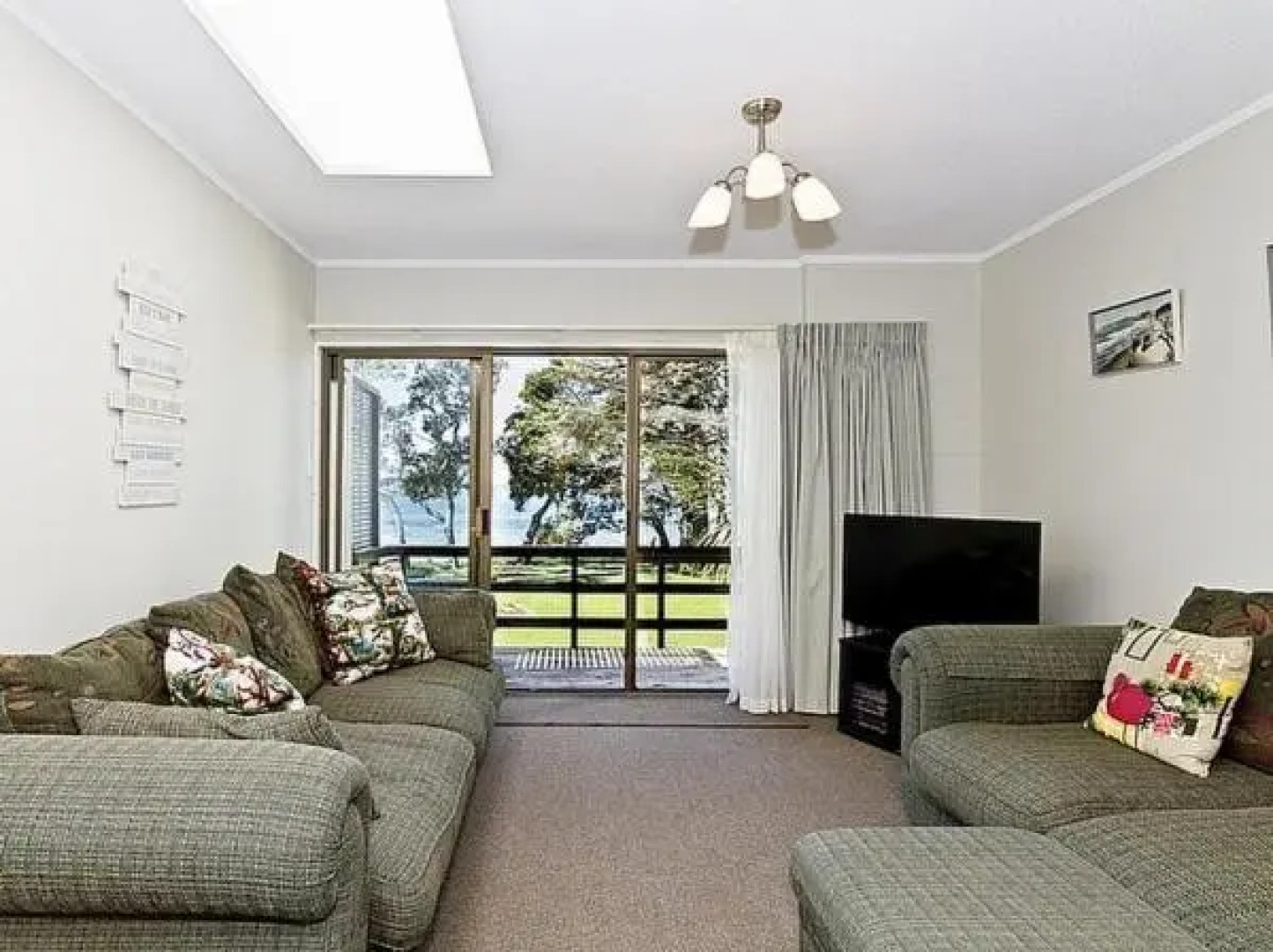 Beachside at Snells - Snells Beach Holiday Apartment