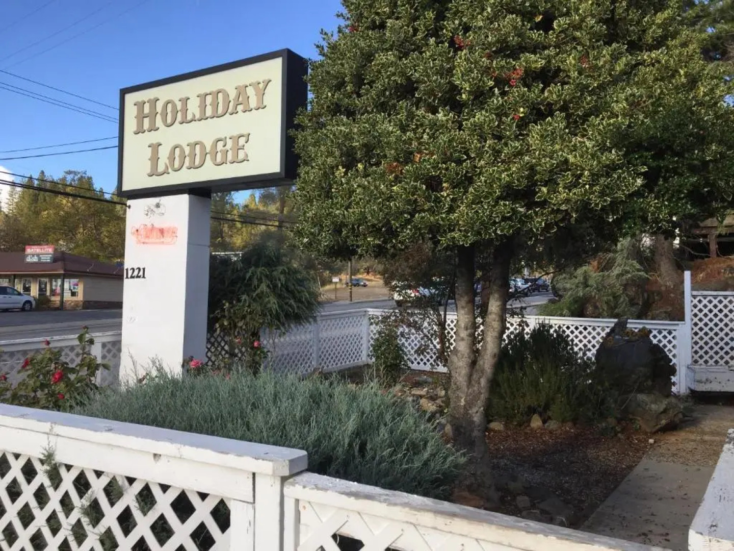 Holiday Lodge Grass Valley