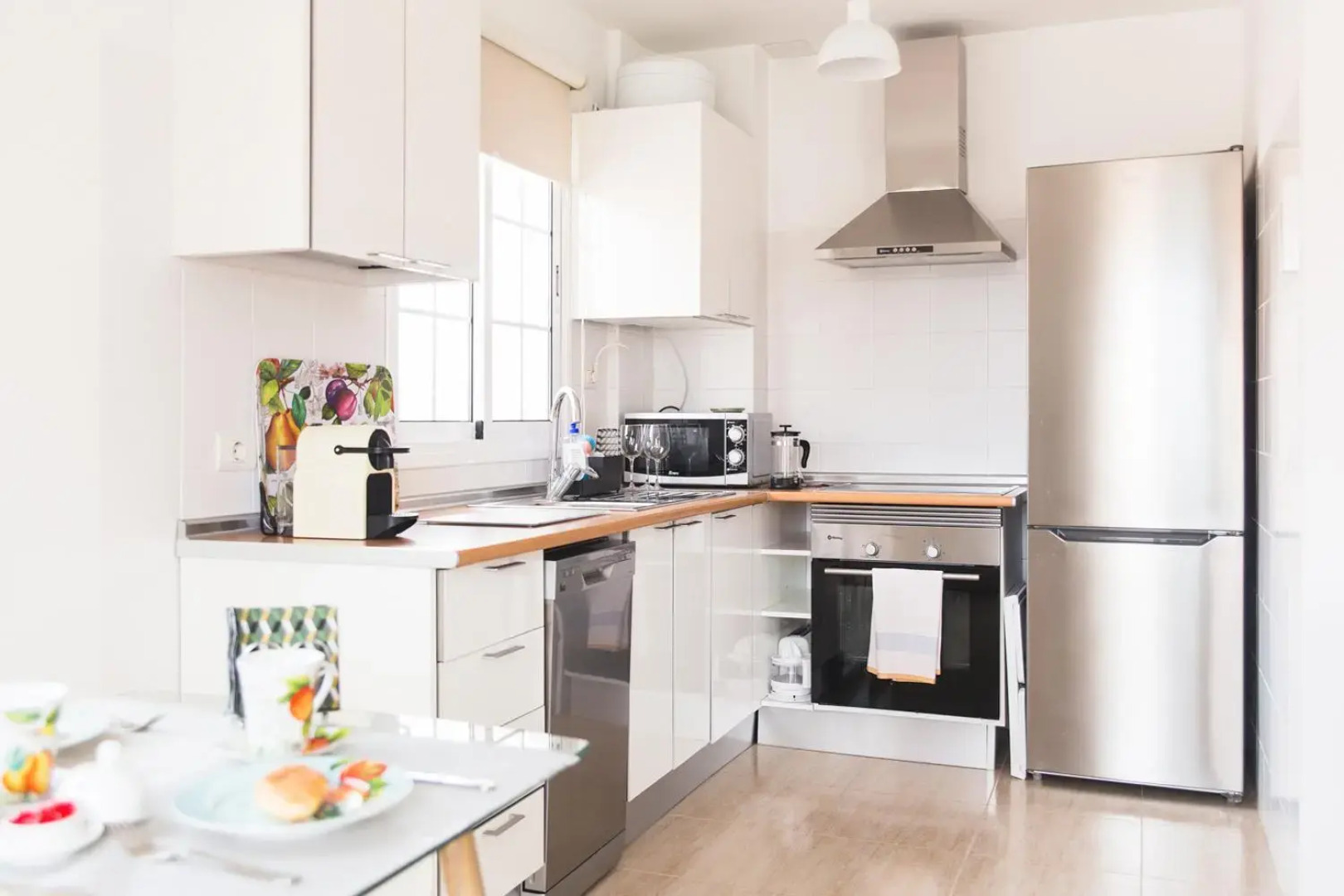 Lovely&Sunny Apartament Near Poris Beach