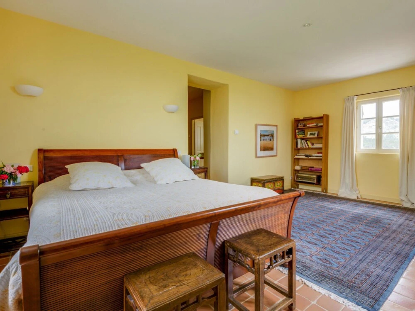 Secluded Holiday Home in Rustrel With Swimming Pool