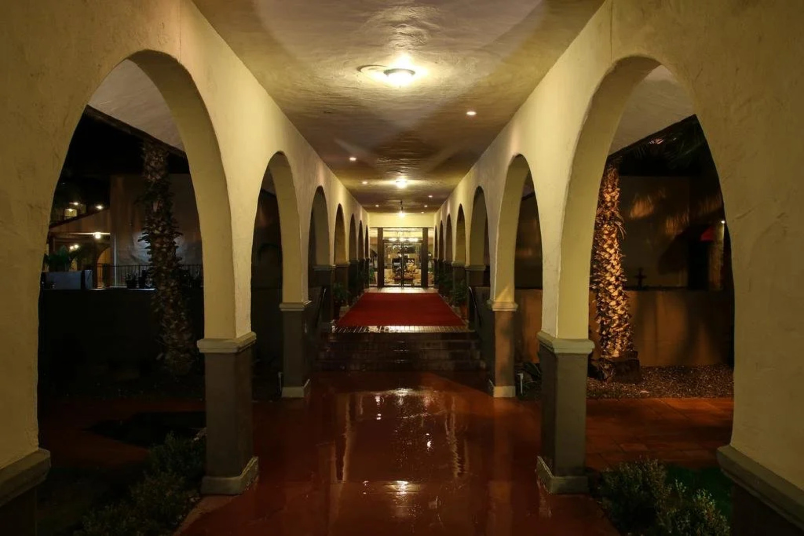 Hotel Mission de Oro