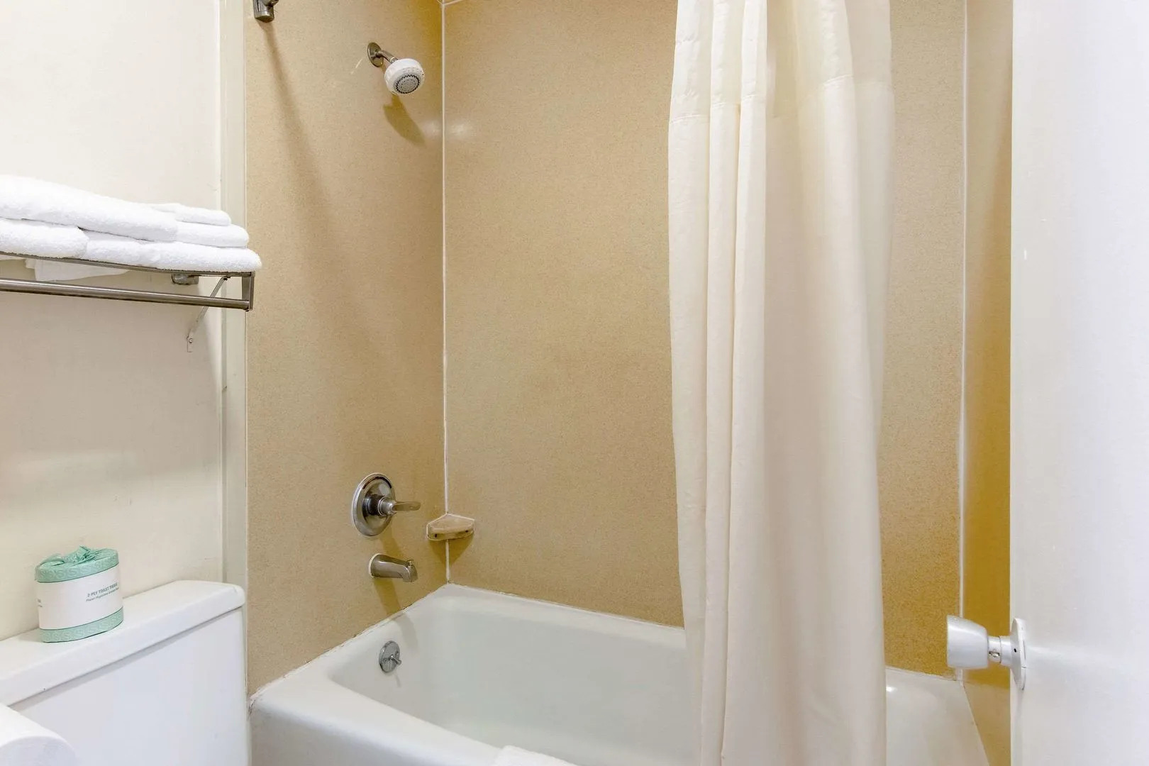 Red Roof Inn LaGrange