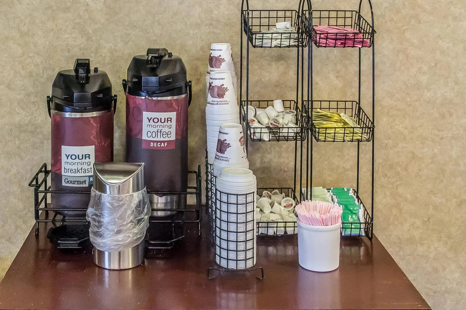 Days Inn by Wyndham Austintown