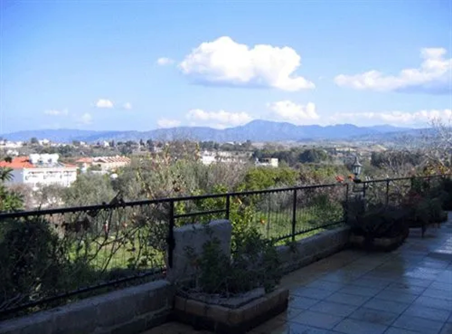 Chrysafinia Hotel Apts