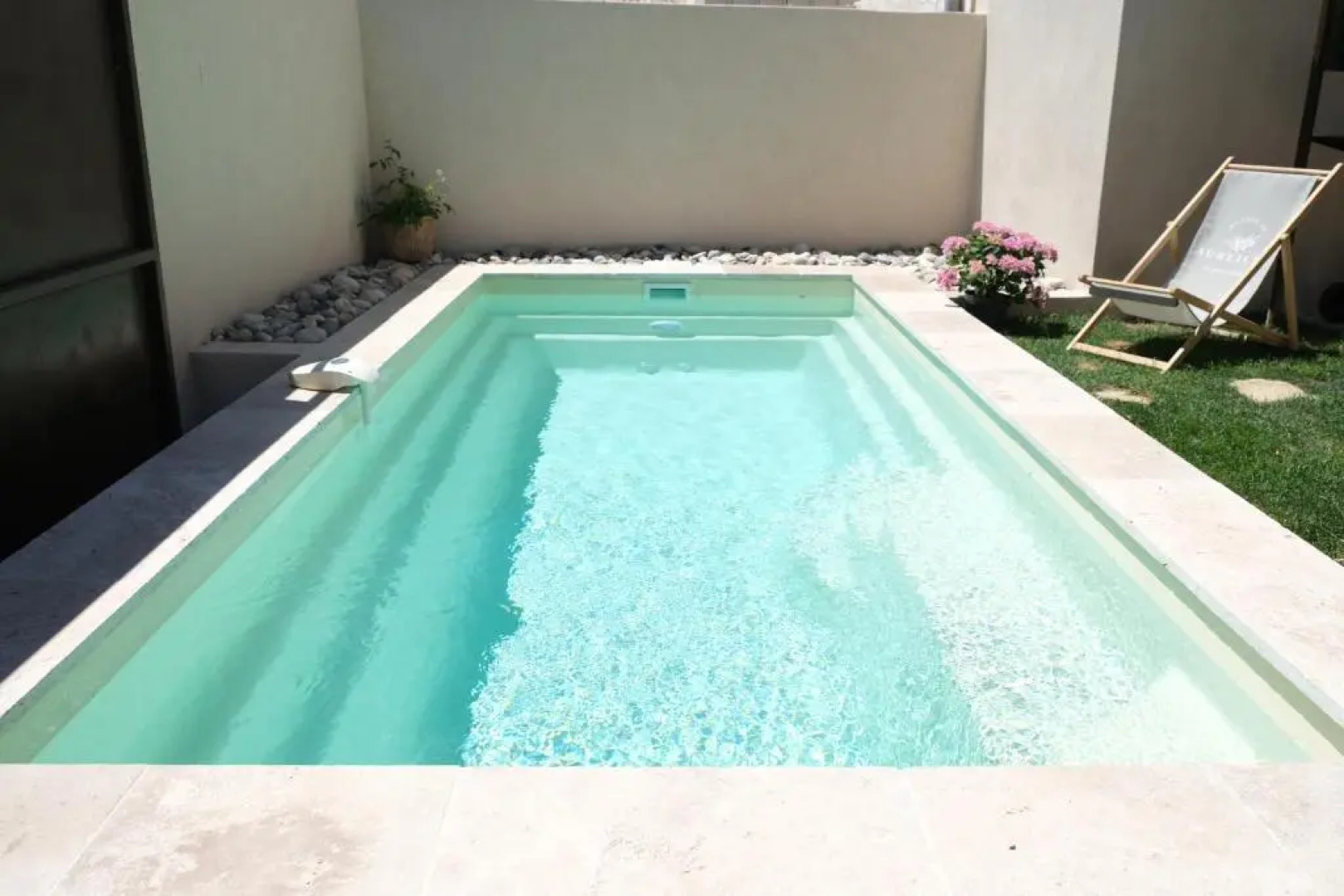 Maison de village avec piscine privée au coeur du village d'Aureille, 6 personnes LS1-386 PROUVENCO