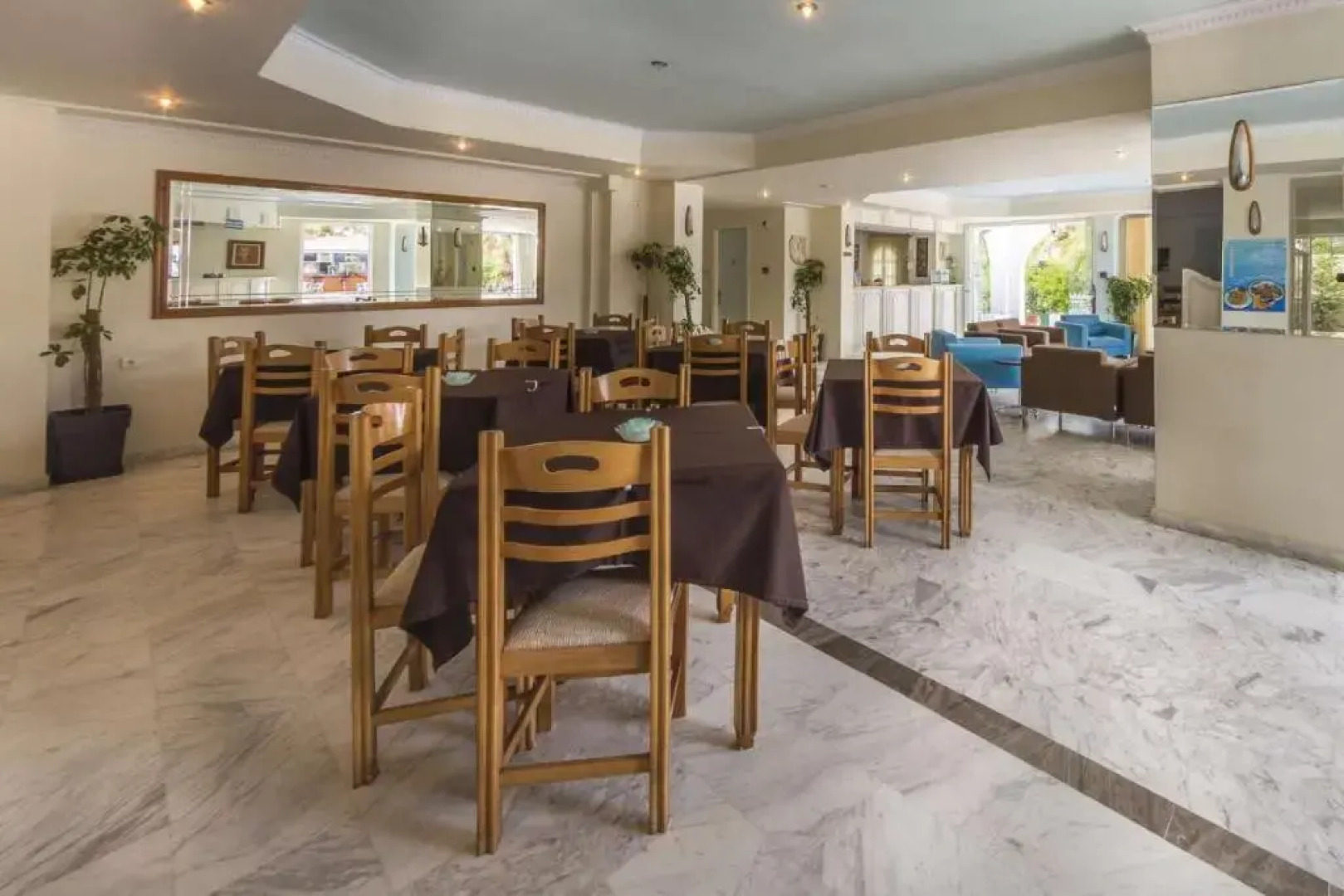 Anita And Nikos Studios Apartments