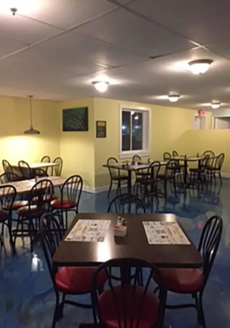 Lake Inn and Restaurant