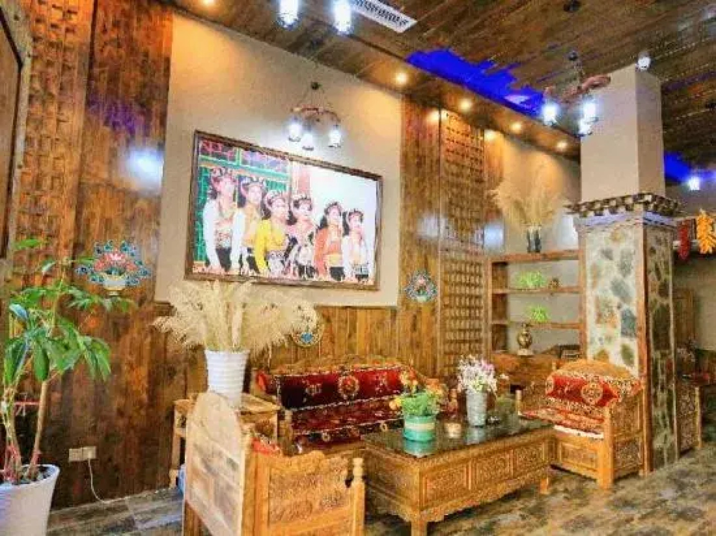 Dongnvqing Culture Theme Hotel