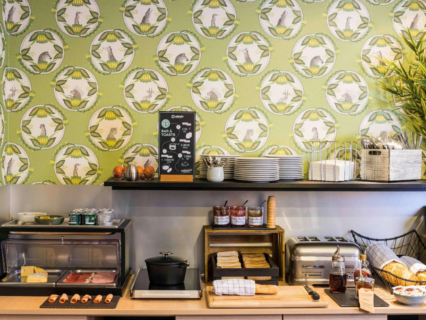 Aparthotel Adagio Paris Montmartre