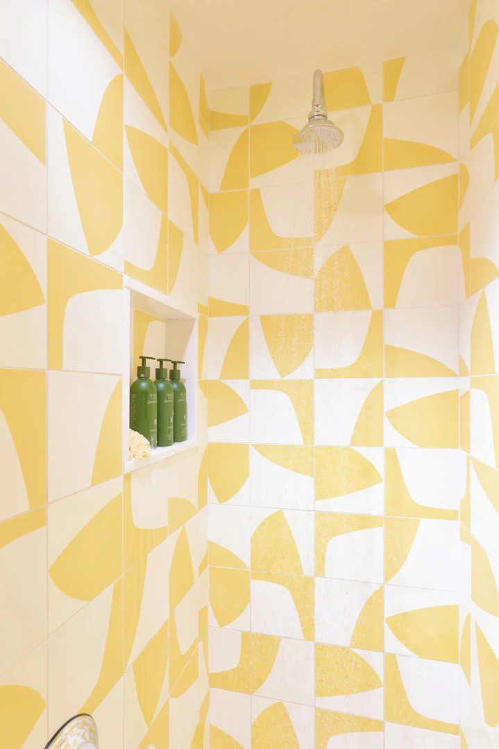 Silver Sands Motel & Beach Bungalows