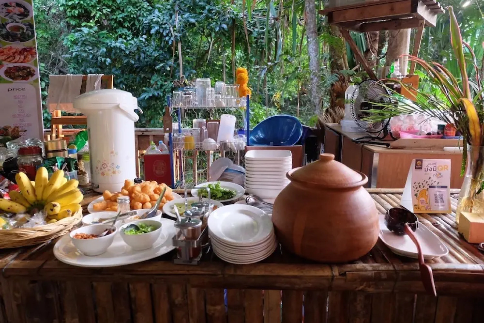 Phupha Varee Boutique Resort