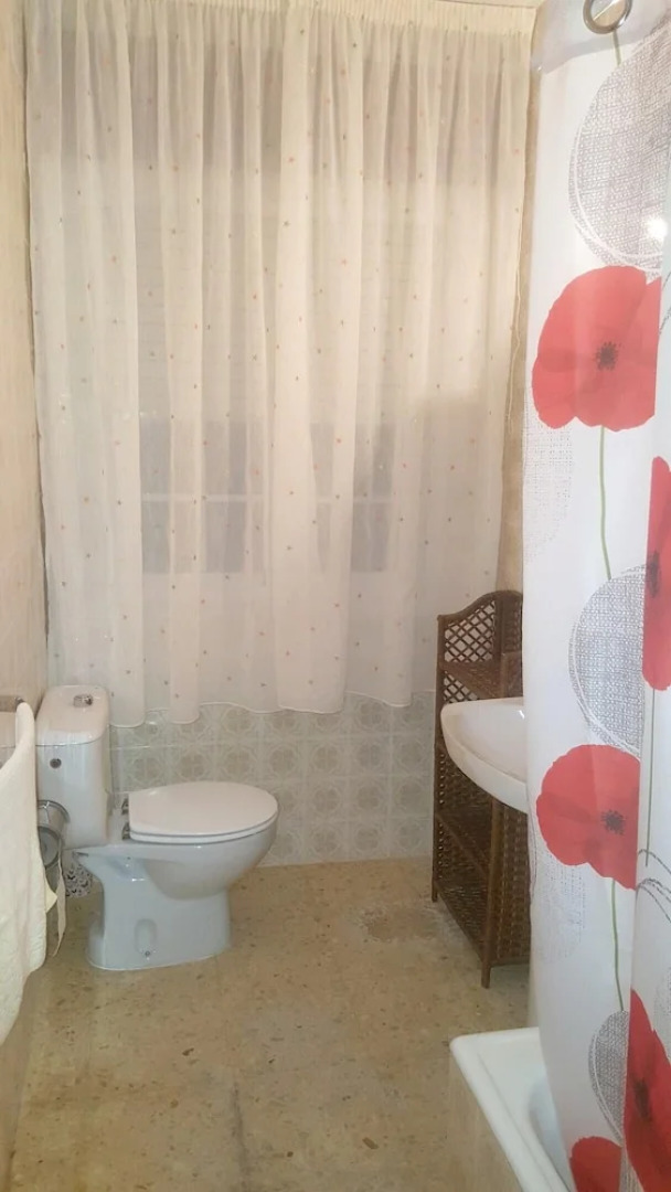 House With 3 Bedrooms in Pontevedra, With Wonderful sea View and Enclo