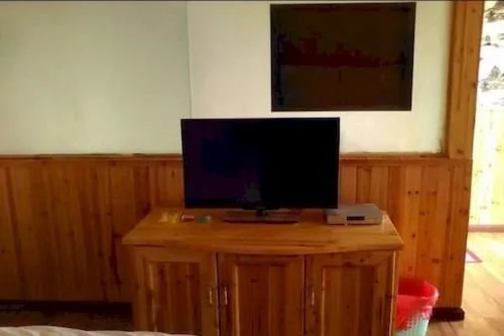 Menglishuixiangge Farm House Hostel