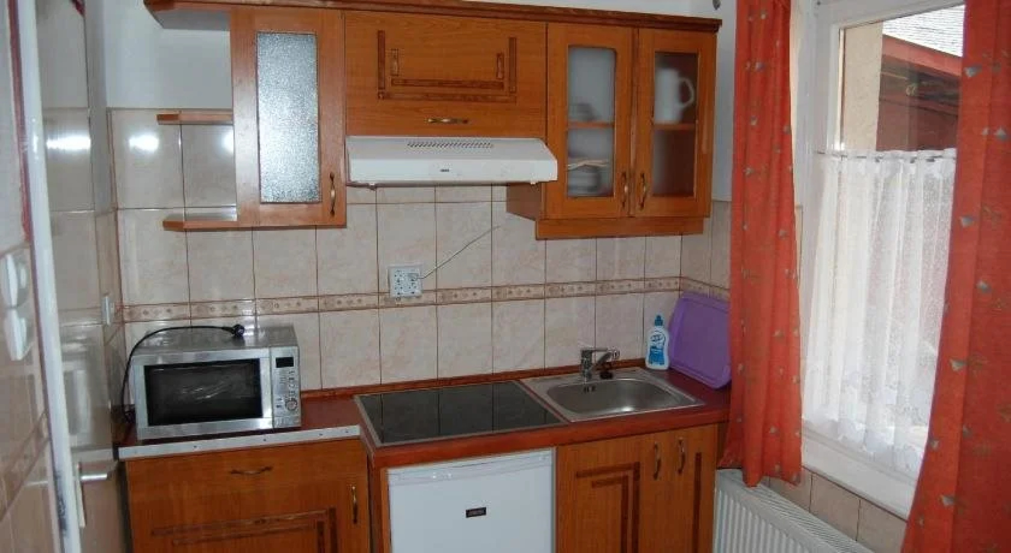 Zch Klra Utcai Apartman
