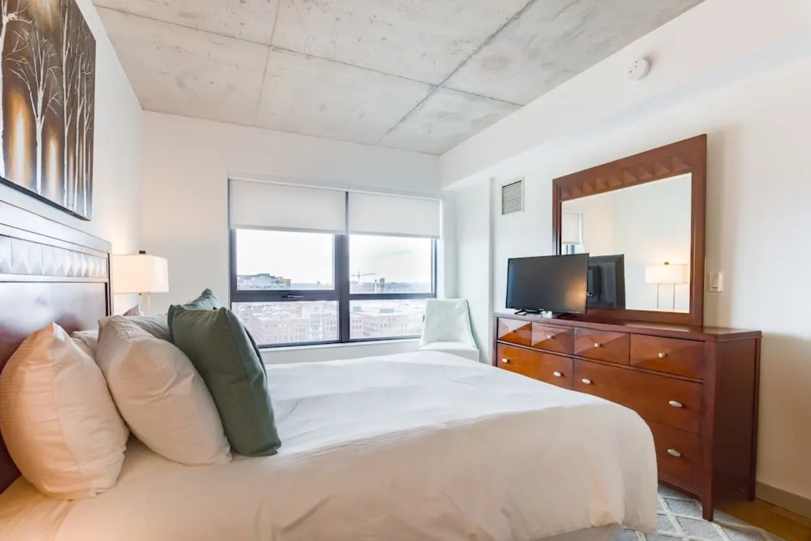 Global Luxury Suites at Seaport