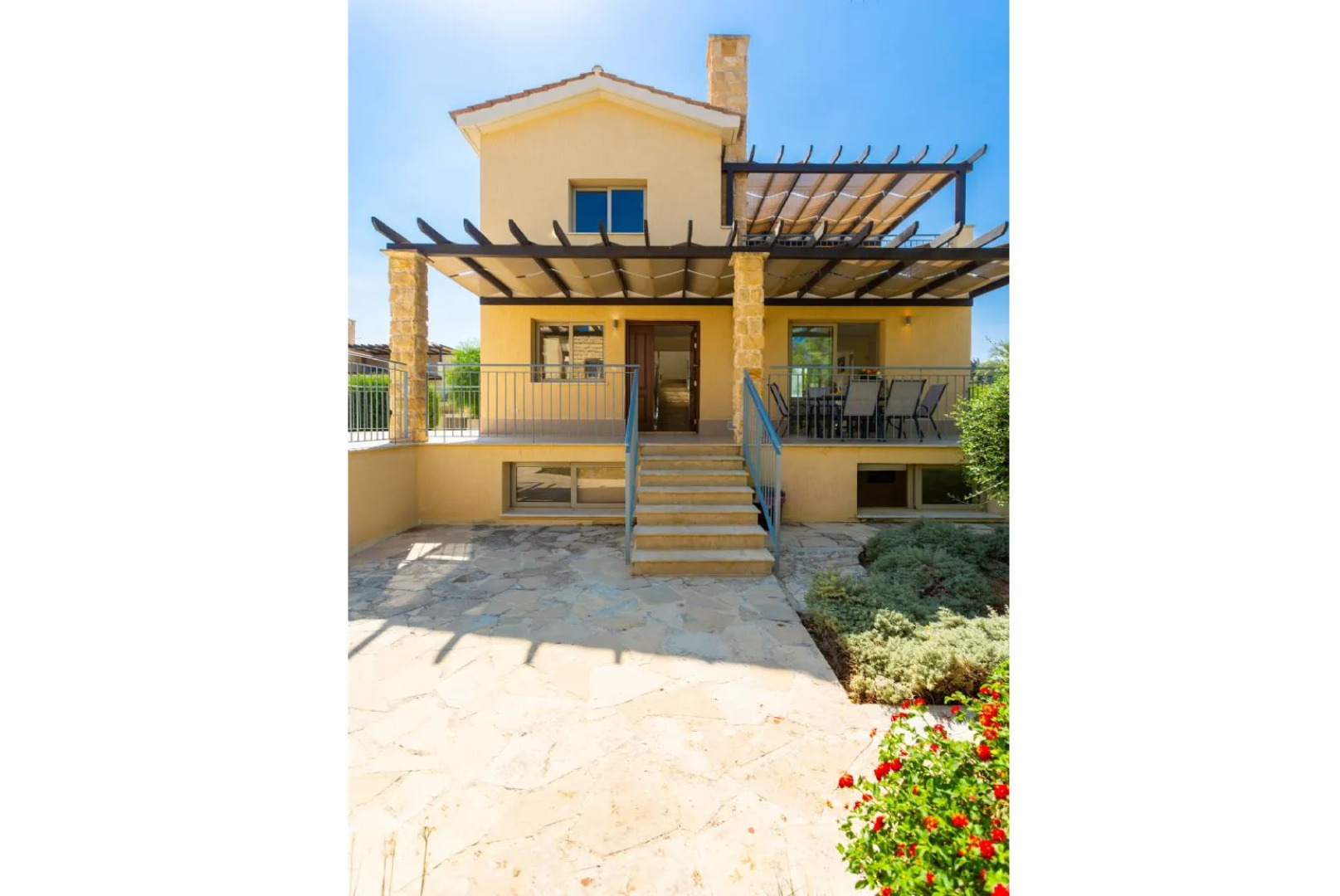 Villa Izabella in Polis