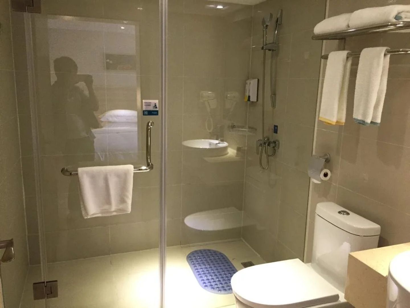 City Comfort Inn Huaihua Railwaya Square