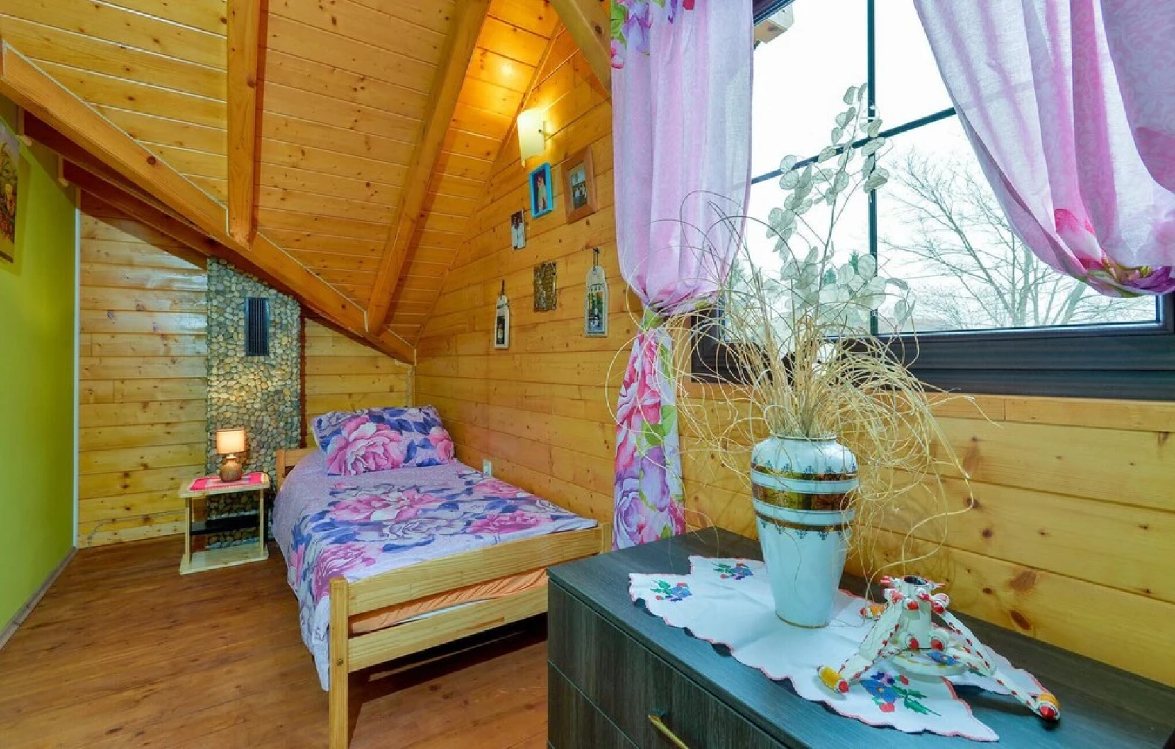 Awesome Home in Donja Zelina With 3 Bedrooms, Wifi and Outdoor Swimming Pool