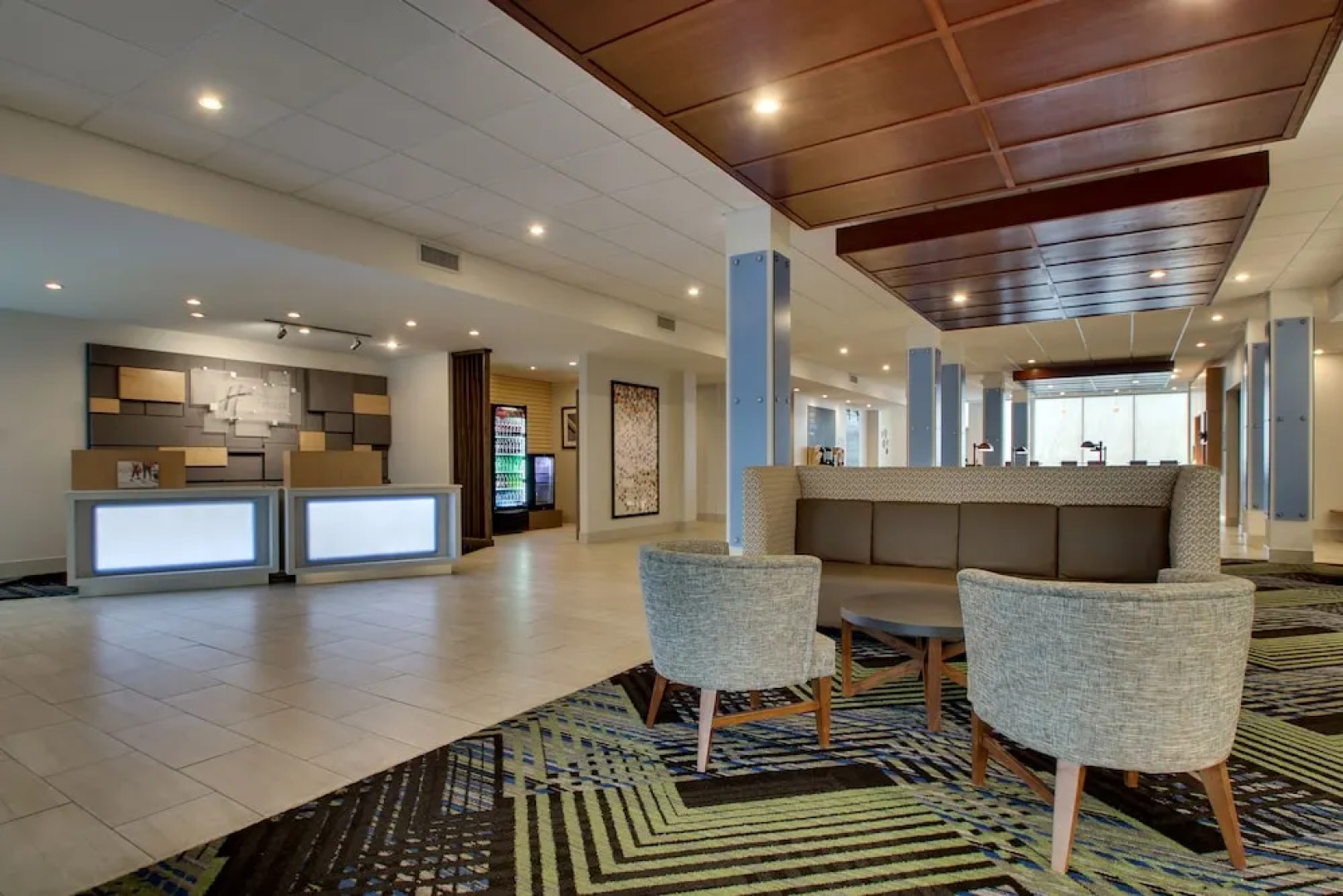 Holiday Inn Express & Suites Mt Sterling North, an IHG Hotel
