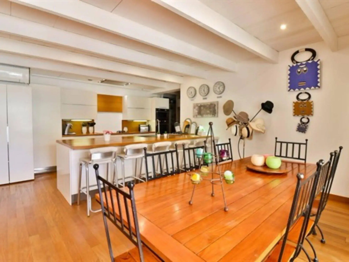 Les Chambres dHôtes du Grand Mornas