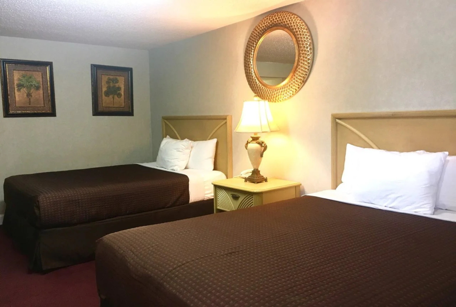 Scottish Inns and Suites