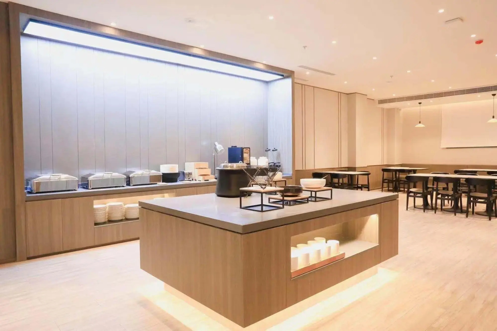 HanTing Hotel (Huludao Yuhuang Mall)