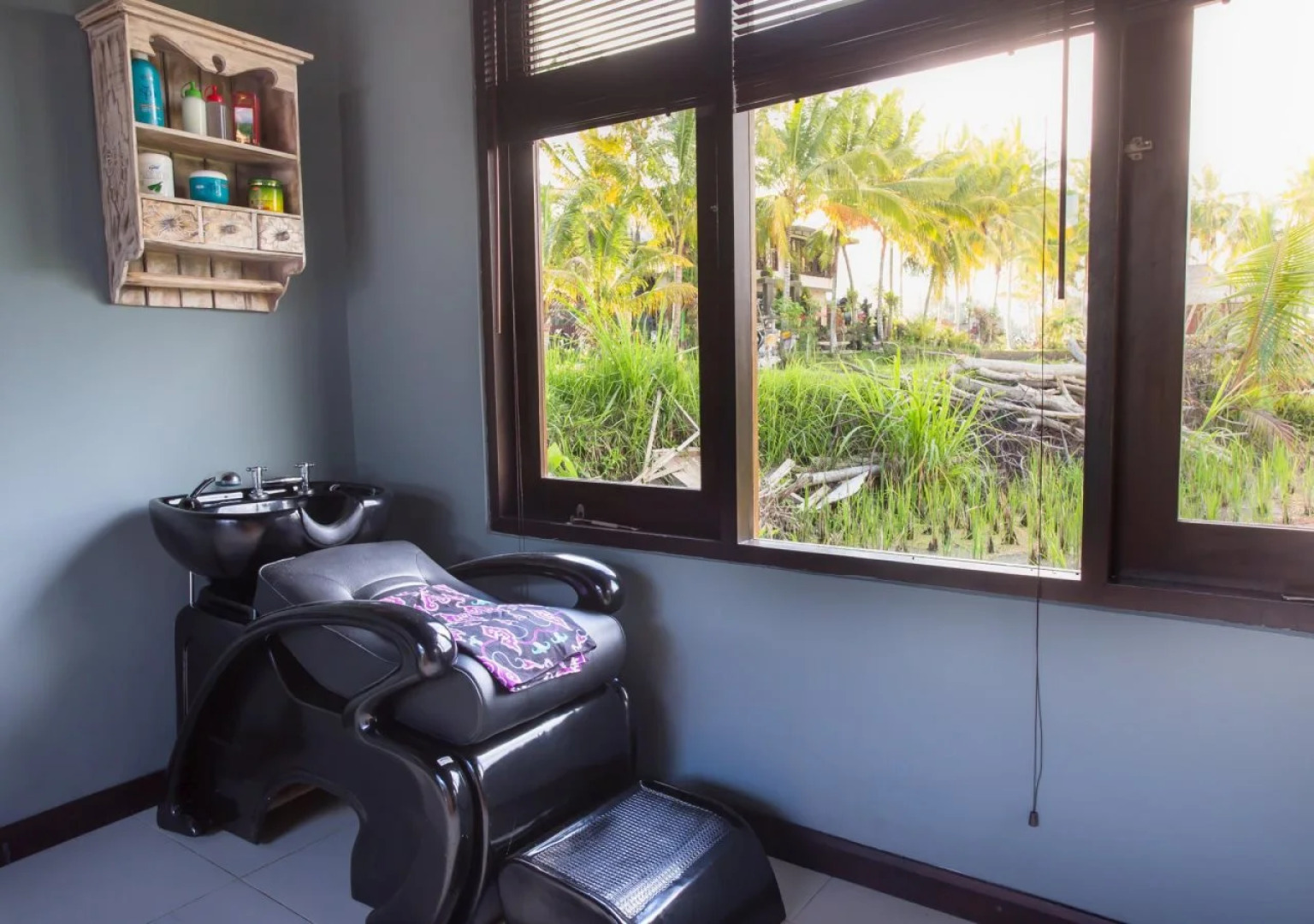 Solo Villas and Retreat