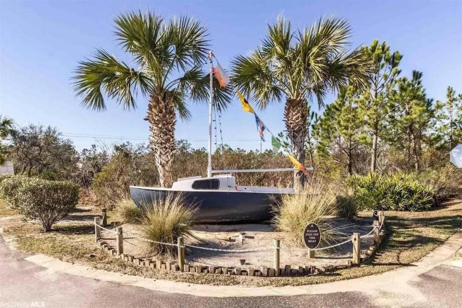 The Rookery Iii 7001 3 Bedroom Cottage by RedAwning