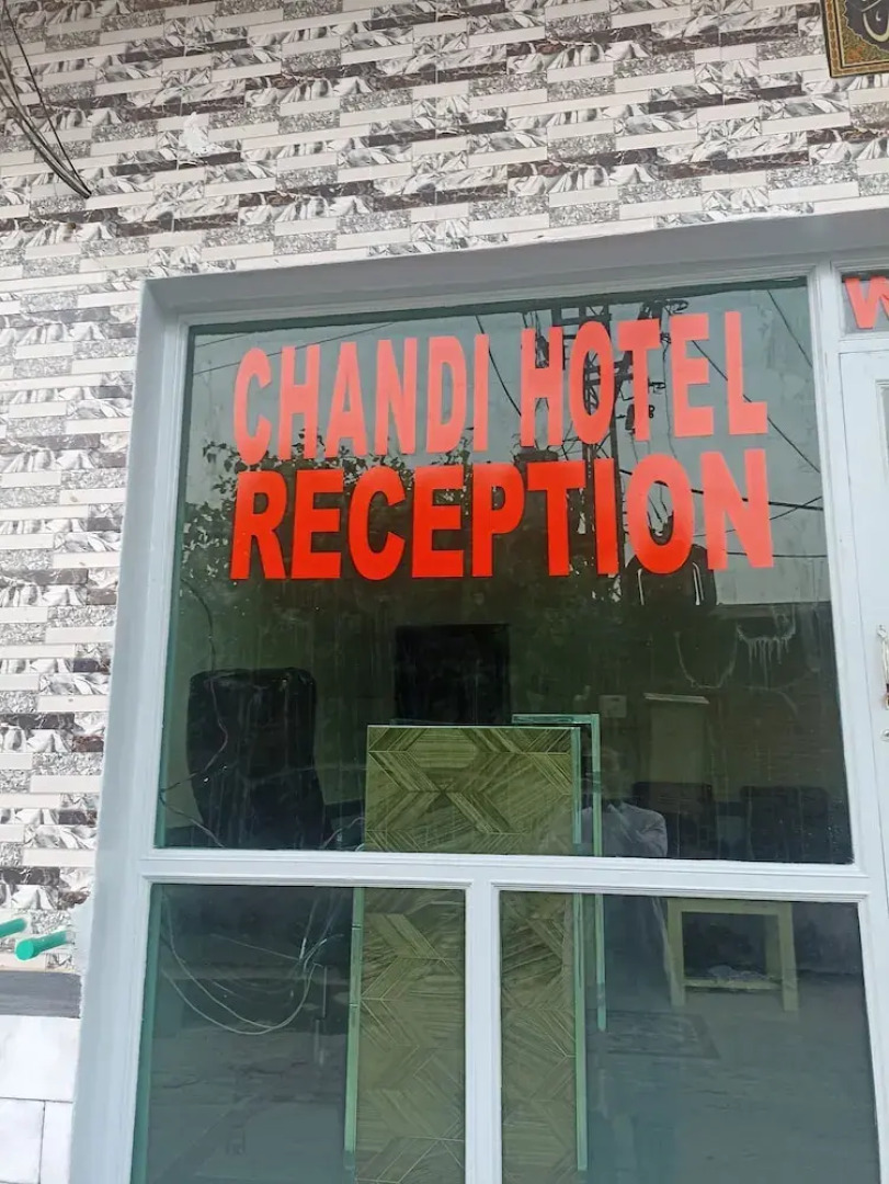 Chandi Hotel and Apartments