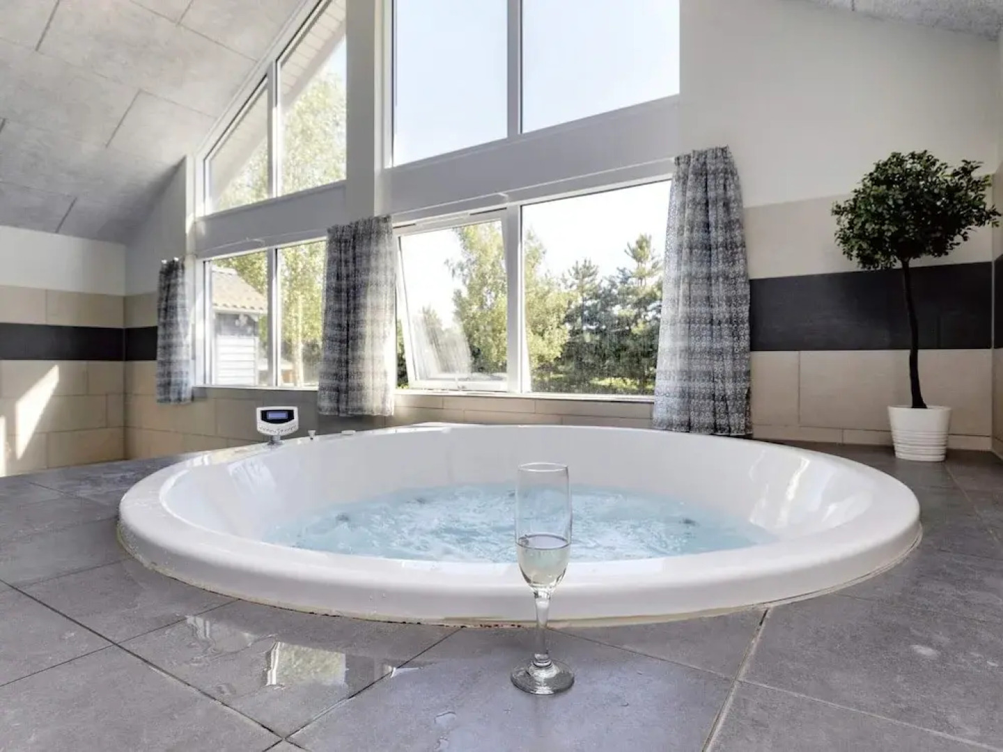 Luxury Holiday Home in Falster near Sea