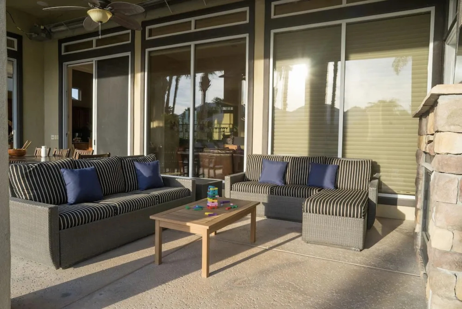 Monroe by AvantStay | Walk to Coachella! Golf Course Getaway | Sleeps 12!