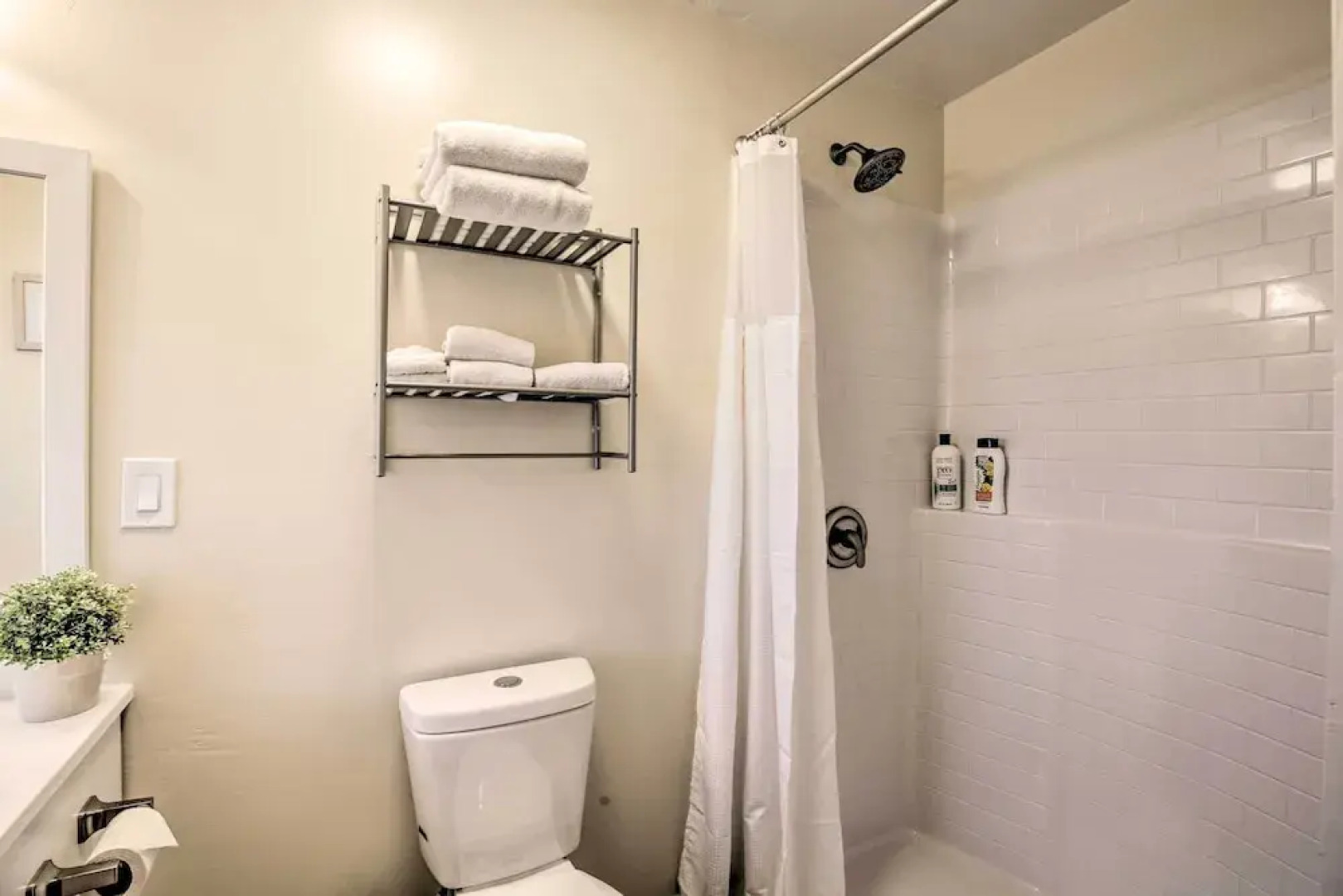 Chula Vista Retreat ~ 1 Mi to Third Avenue Village